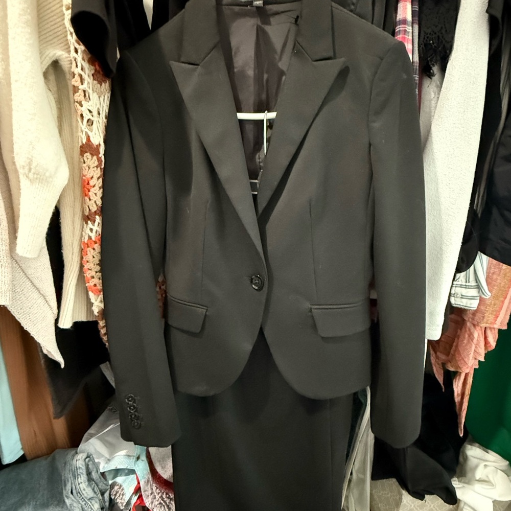 Express Black Skirt and Blazer Suit Set